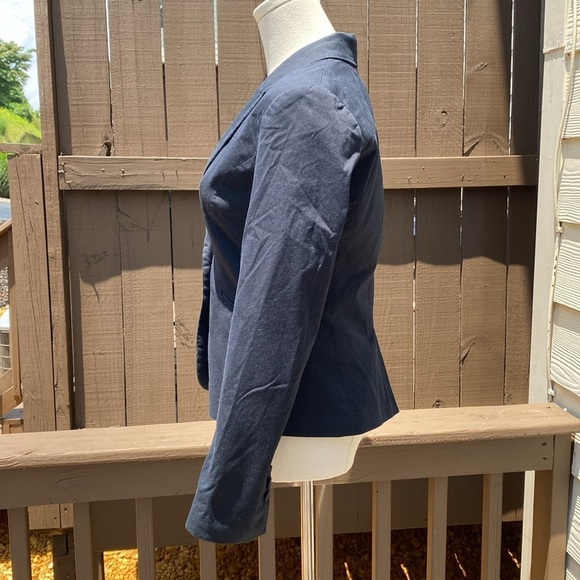 🌸H&M blue pin stripe blazer - Picture 3 of 13